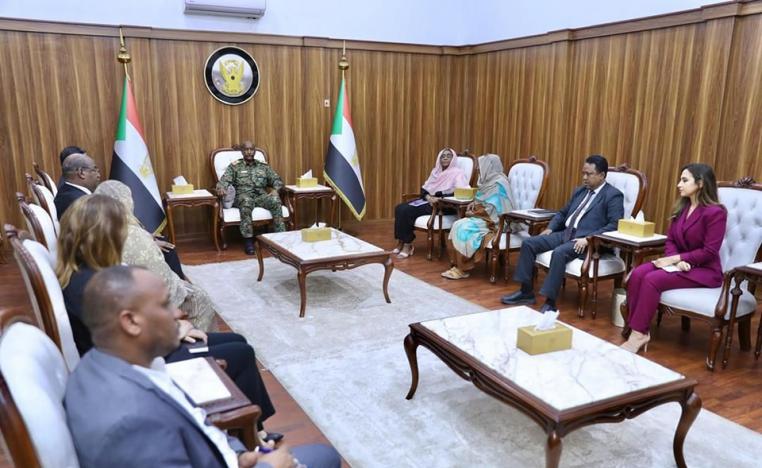 الرهان حجر عثرة أمام جهود انهاء الحرب في السودان