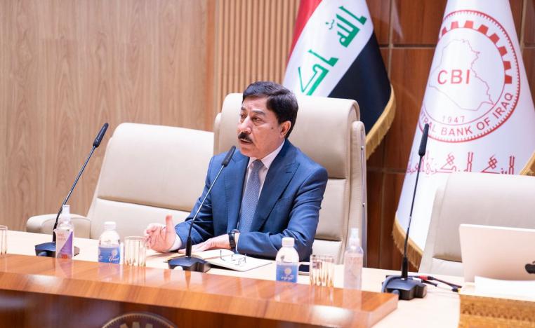 العلاق يقاوم ضغوطا تستهدف اقالته من منصبه