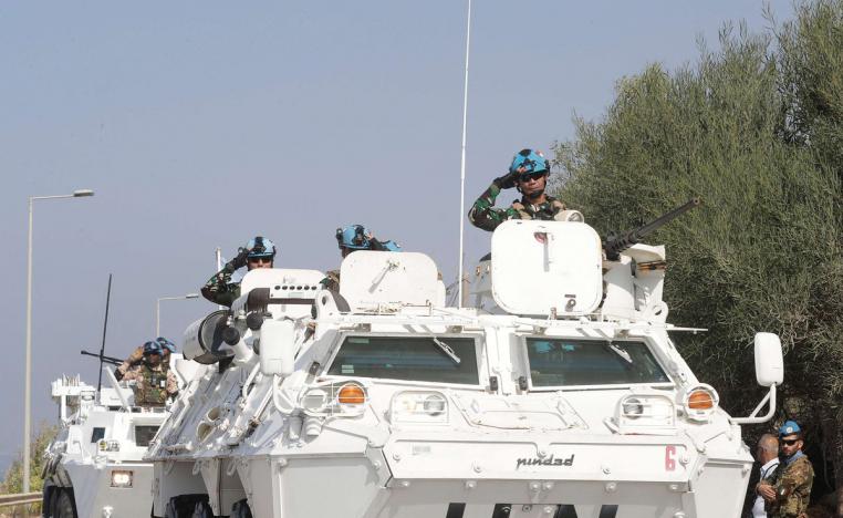 اليونيفيل تكثف الدوريات على الخط الأزرق بين لبنان وإسرائيل 