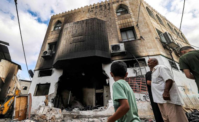 آثار هجوم إسرائيلي على مسجد في طولكرم في الضفة الغربية