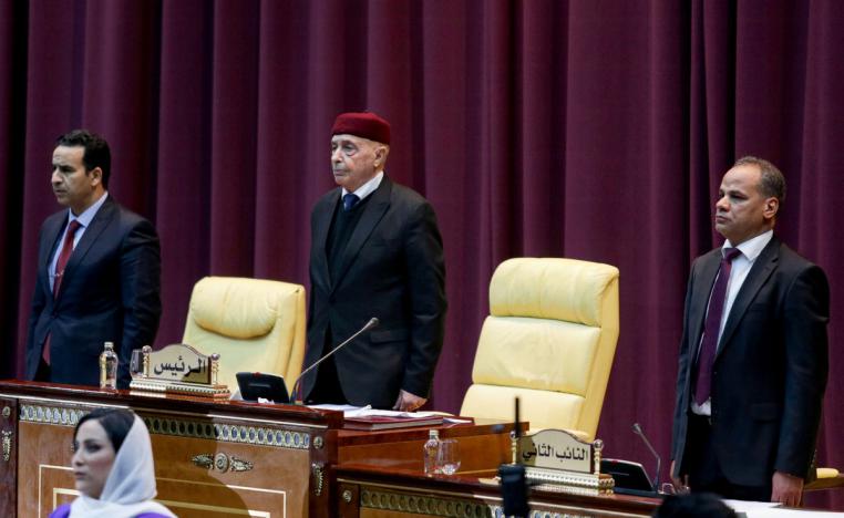 صالح يدعو الى تشكيل سلطة موحدة قادرة على تفكيك المركزية في البلاد