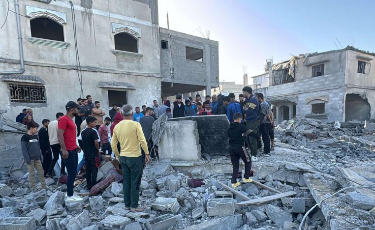 القصف الإسرائيلي يلحق أضرارا بالغة بعدة منازل في جباليا