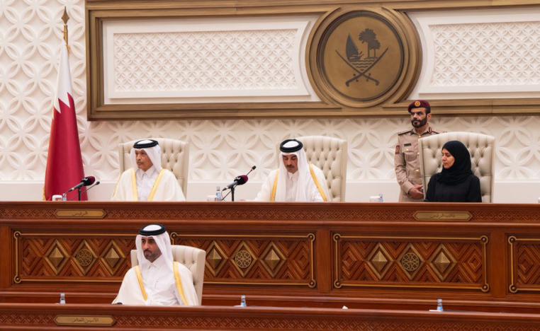 أمير قطر يؤكد أن الحل الأسهل لوقف النزاع هو المضي في هدنة غزة