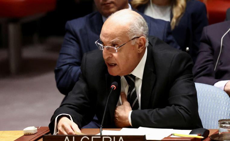 دبلوماسية مرتبكة  