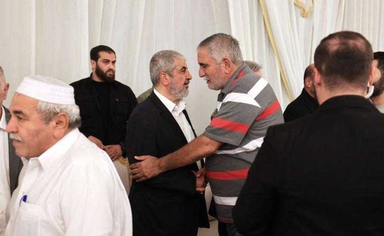 خالد مشعل يبدو من بين المرشحين بقوة لخلافة السنوار 
