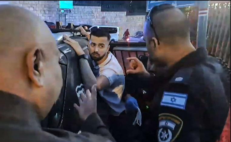 باريس تحتج على اقتحام الشرطة الفرنسية لأحد ممتلكاتها 