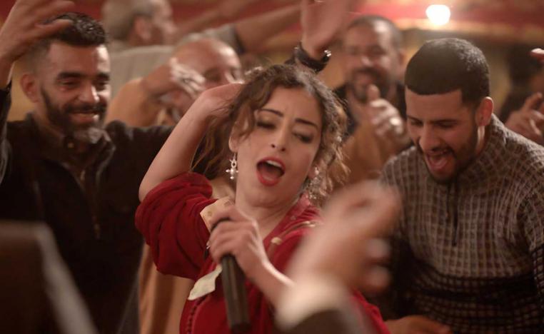 'الجميع يحب تودا'