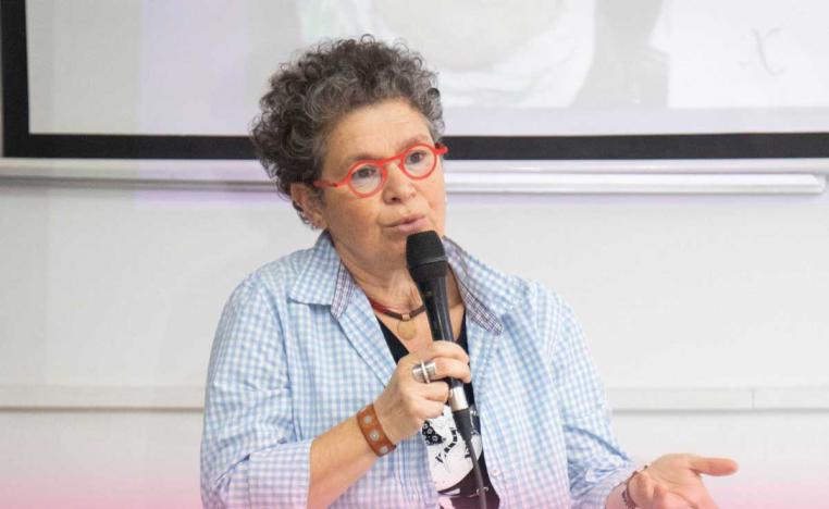 سعاد لعبيز