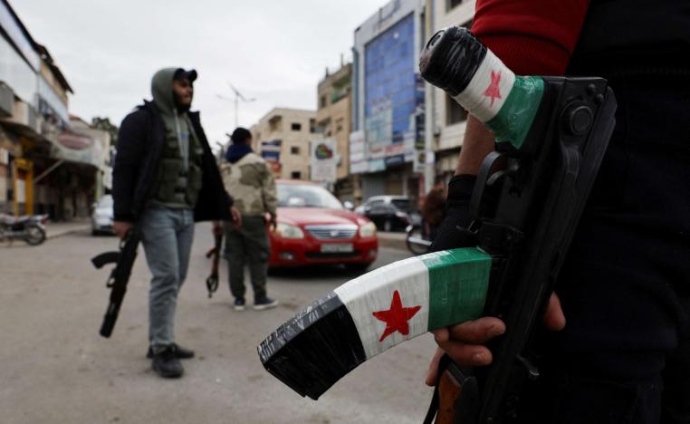 التوقيفات تتم وسط تعاون من الأهالي