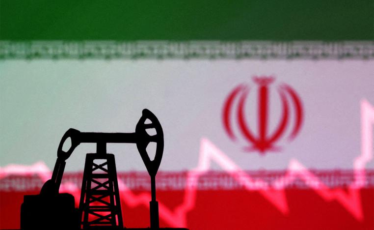 Guards get around half of Iran's oil export revenue