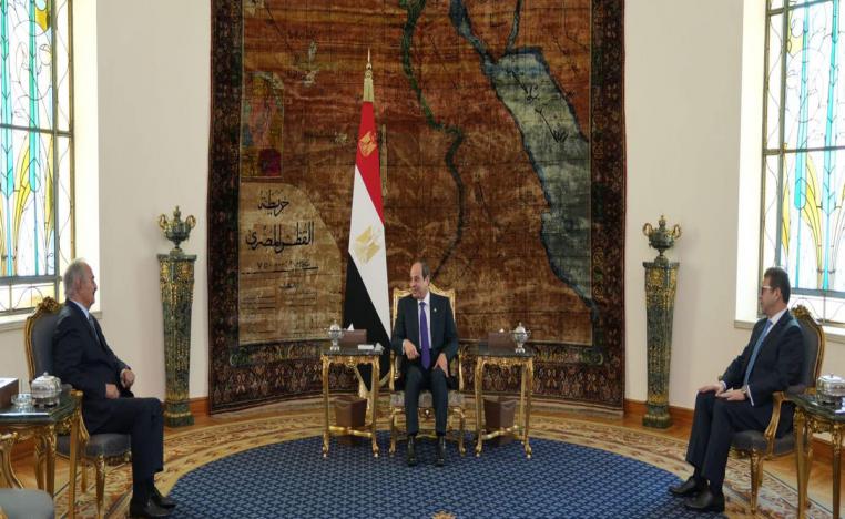 أول لقاء منذ ثلاث سنوات بين السيسي وحفتر
