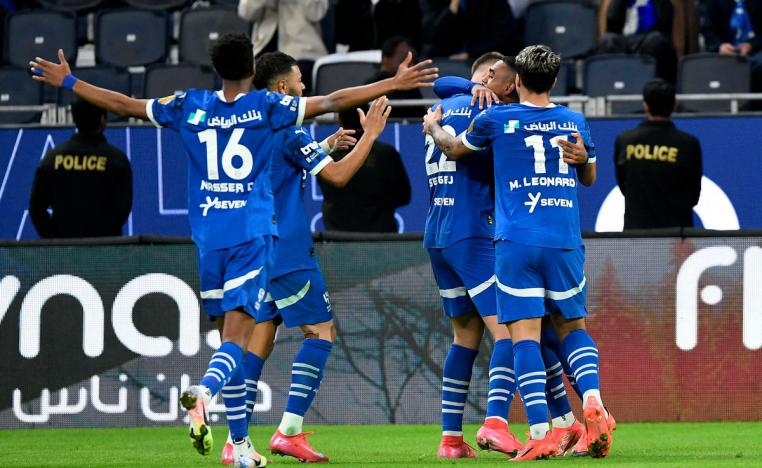 الهلال