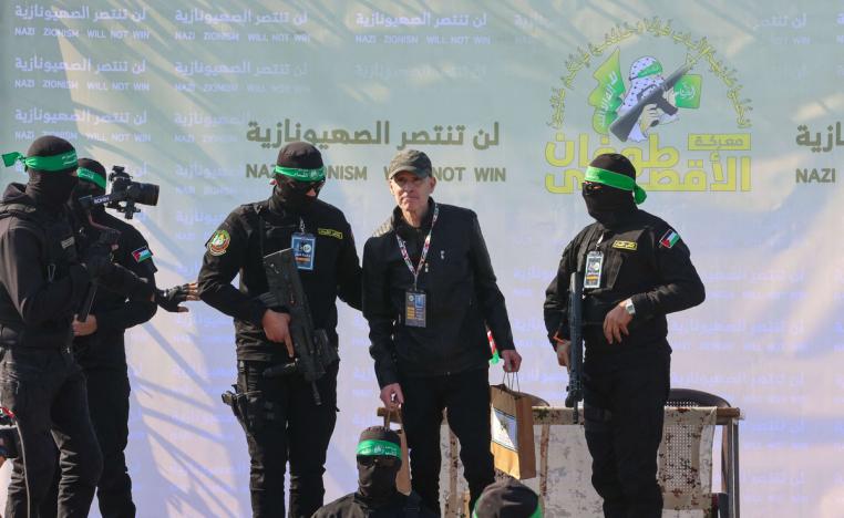 500 عنصر من حماس يشاركون في عملية تسليم الدفعة الرابعة من الرهائن