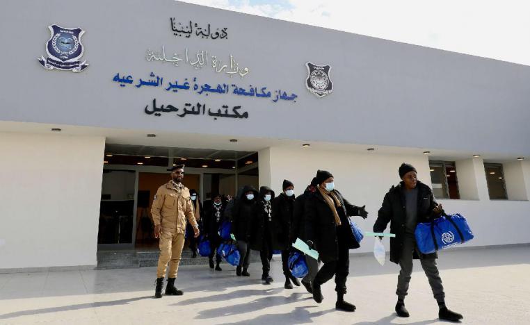 اتهامات لأجهزة رسمية في الدولة بالتواطؤ في الهجرة غير الشرعية