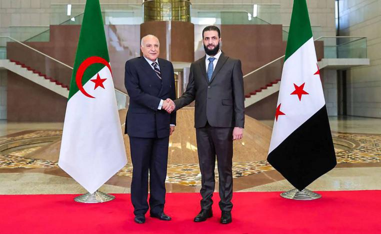 الرئيس السوري أحمد الشرع يستقبل وزير الخارجية الجزائري أحمد عطاف
