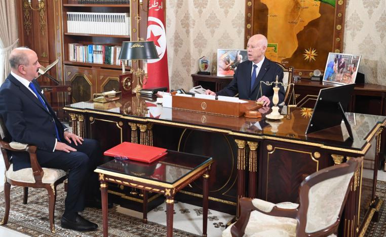 ضغوط متزايدة للحد من تدفق المهاجرين غير النظاميين