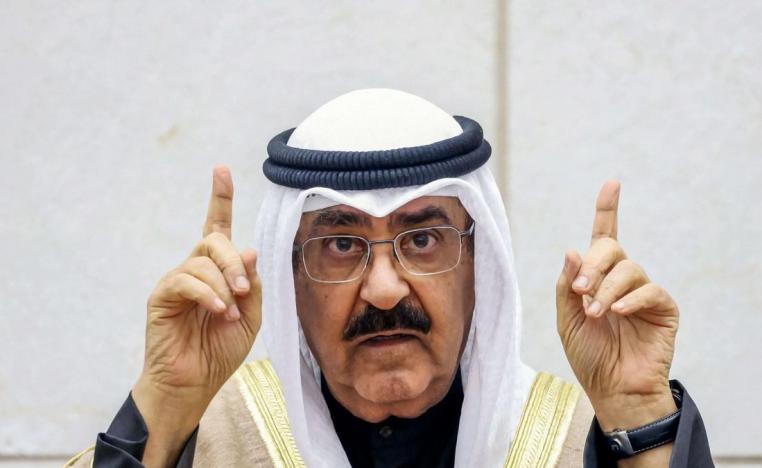 أمير الكويت يولي أهمية بالغة لتطوير الأجهزة الأمنية  