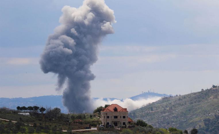 Israeli artillery and airstrikes hit south Lebanon