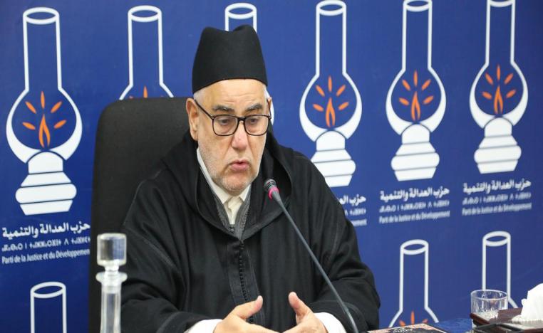 بنكيران يبحث عن مخرج لأزمة مالية خانقة 