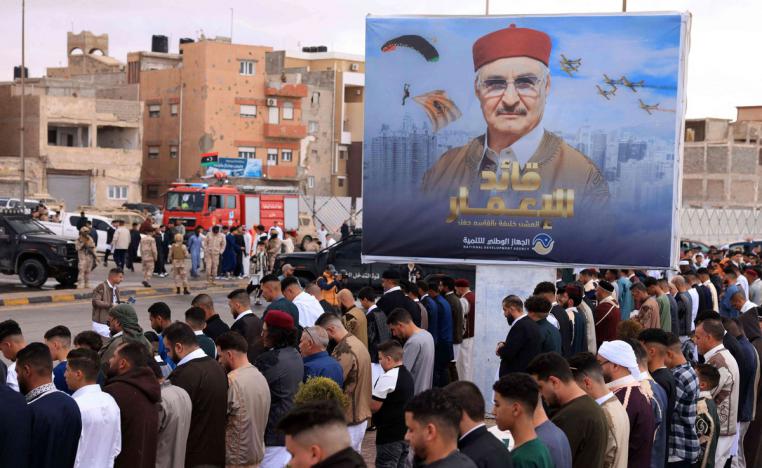 حفتر يسعى للحضور السياسي من خلال المشاريع التنموية في الجنوب الليبي