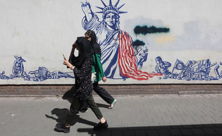 More US sanctions despite the talks