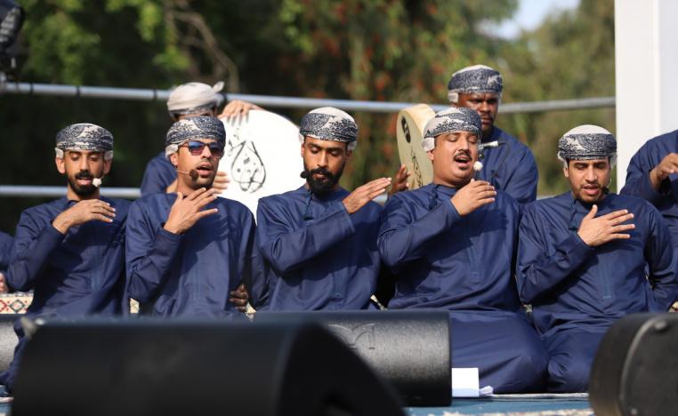 عروض متنوعة