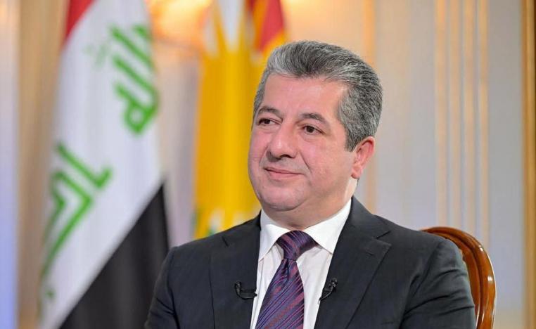 بارزاني يؤكد ضرورة العودة إلى الدستور العراقي