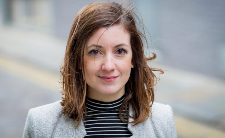 جيليان ماكاليستر 