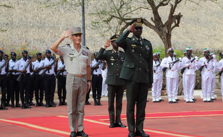 نهاية عقود من وجود الجيش الفرنسي في السنغال 