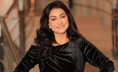 وفاء عامر