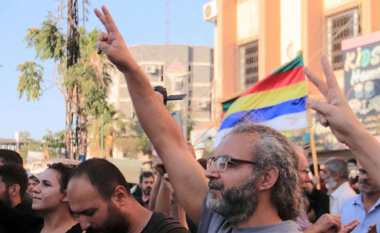 تصاعد مطالب حق تقرير المصير في السويداء في ظل ضعف الدولة