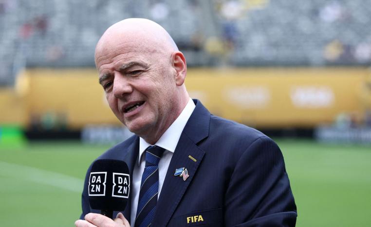 إنفانتينو: لا مكان للعنصرية في كرة القدم