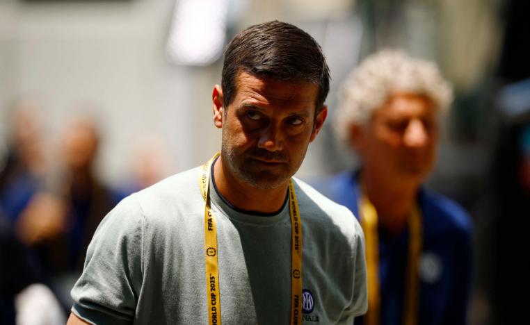 انتر طوى صفحة مدربه إنزاغي باختياره كريستيان كيفو خلفا له