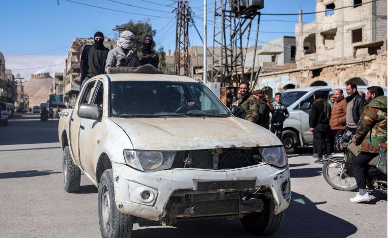 تهديدات للقوات السورية من عدة جهات