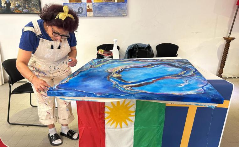 آشنا أحمد دولت