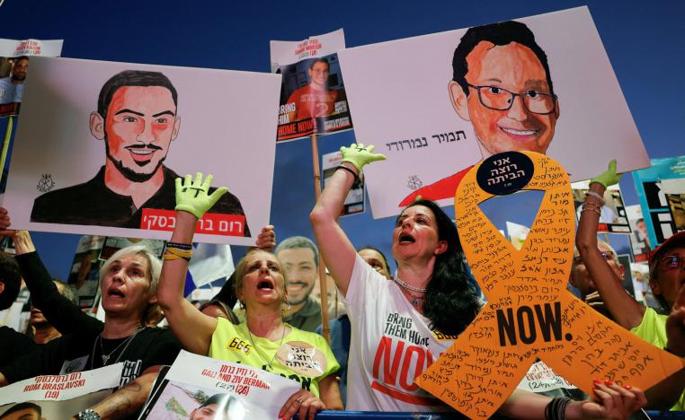 غضب عارم في تل أبيب للمطالبة بإطلاق سراح الرهائن