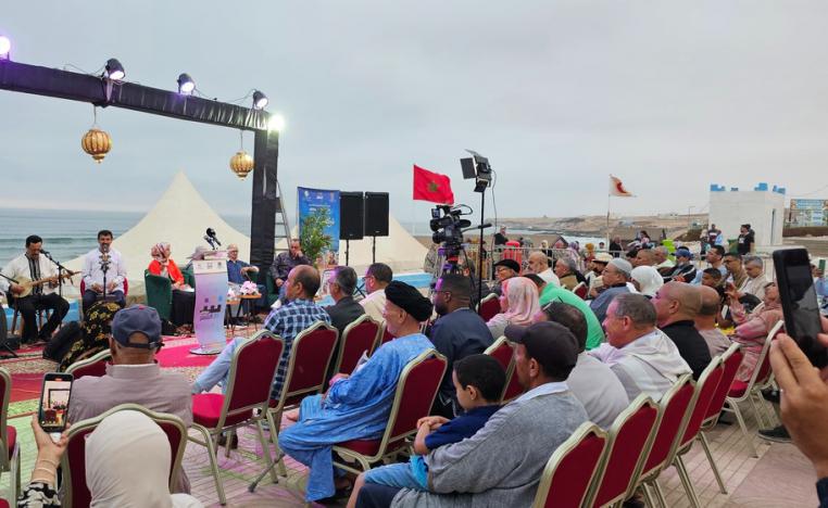 تظاهرة 'شواطئ الشعر'