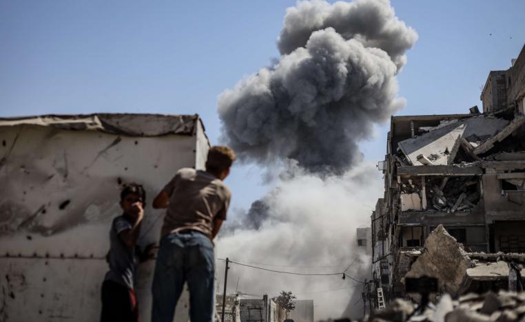 إسرائيل تكثف غاراتها على القطاع الفلسطيني 