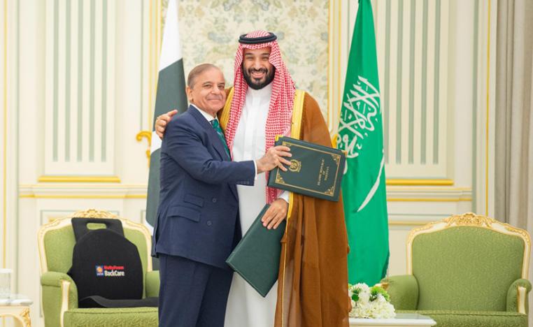 علاقات تاريخية