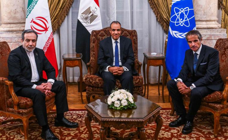 اتفاقيات عراقجي في القاهرة لا تحظى بقبول التيار المتشدد