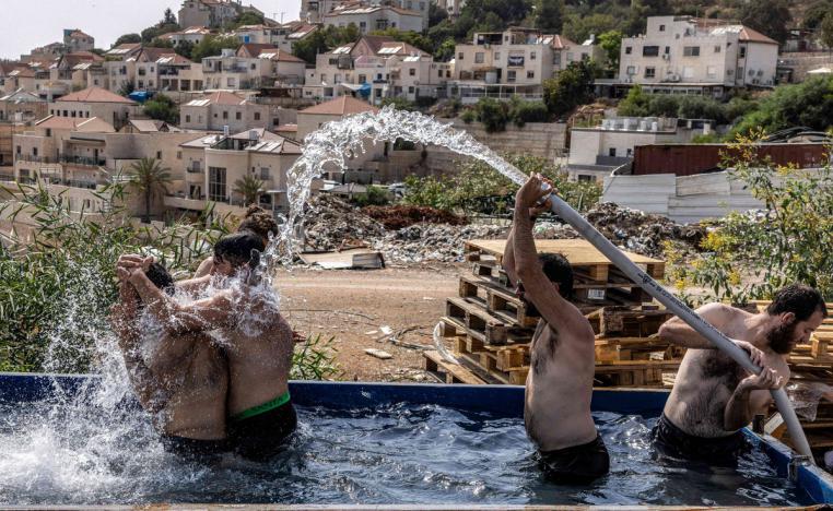 المستوطنون سيطروا على أغلب منابع المياه في الضفة
