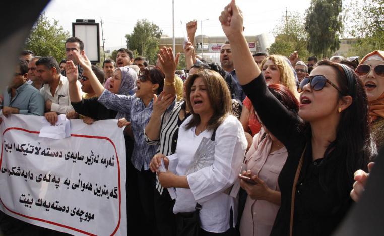 موظفو كردستان في قلب صراع سياسي 