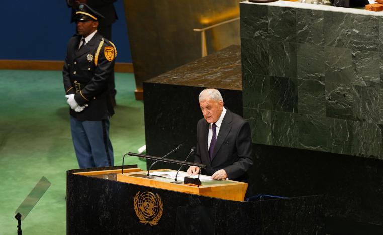 العراق يطالب جميع الأطراف باحترام سيادته