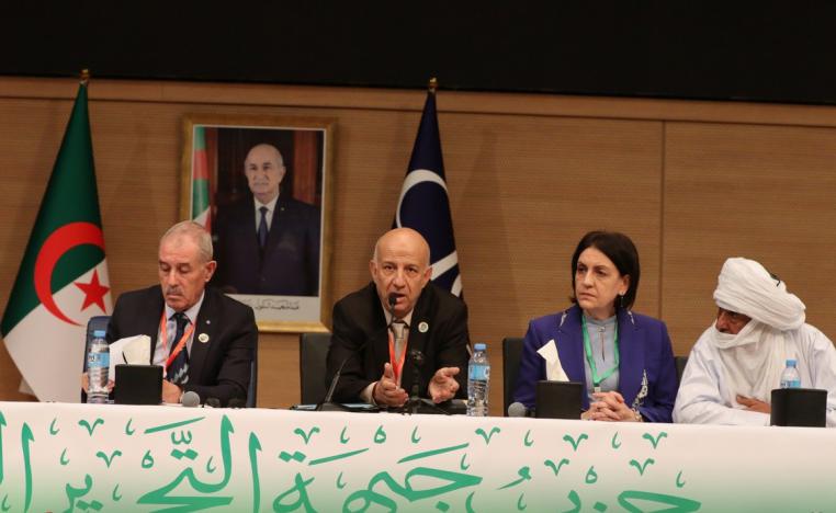 الازمة داخل حزب جبهة التحرير تعكس حالة سياسية عامة