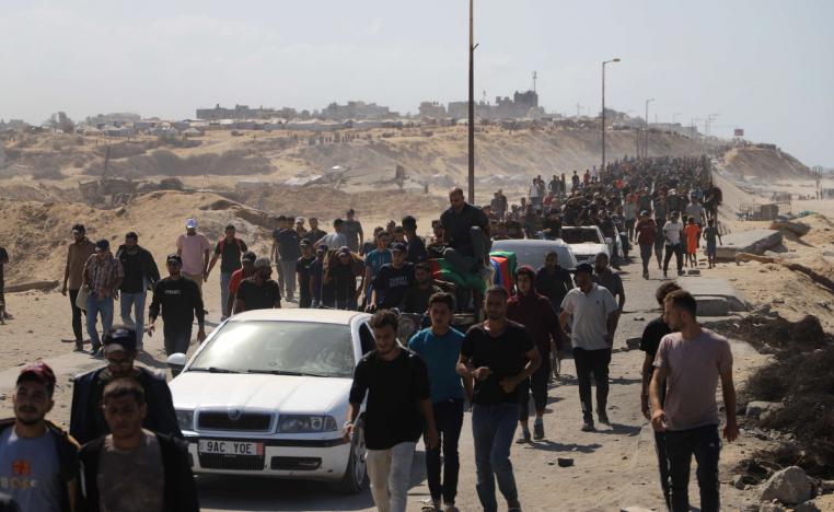 الغزيون يأملون نهاية عامين من التشرد 