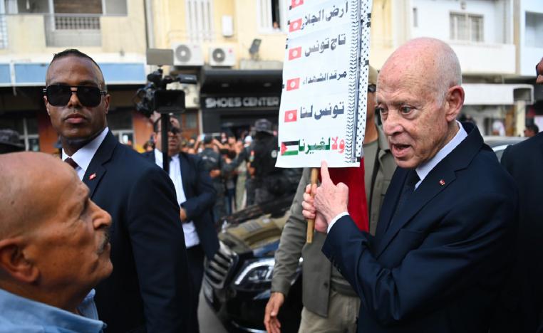 الرئيس التونسي يوصد الباب أمام أي تدخل أجنبي في شؤون البلاد 