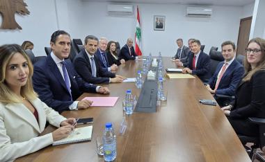 بريطانيا تسعى للعب دور أكبر في لبنان