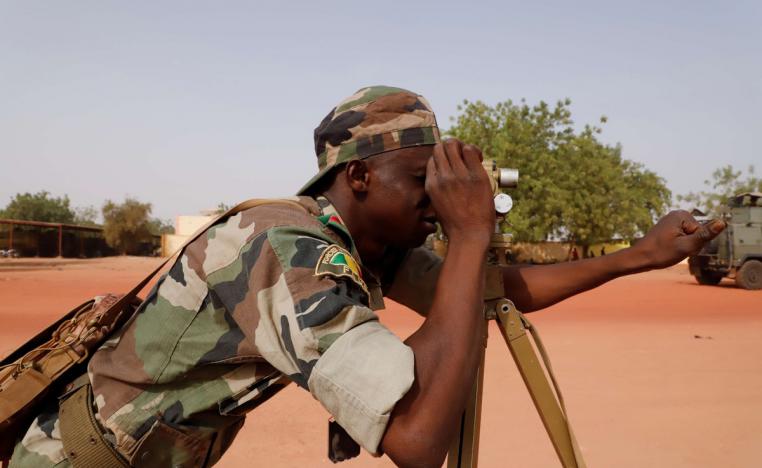 تراجع الدعم الغربي يقوض قدرة السلطات المالية على مواجهة الجهاديين