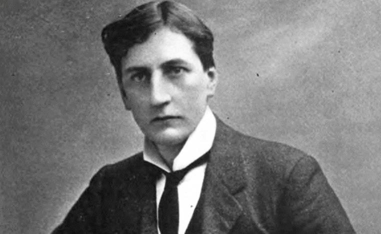 إيه إي دبليو ماسون