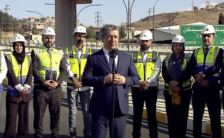 مسرور بارزاني يفتتح جسر سوران المرتفع ويؤكد التزام حكومته بالتنمية المتوازنة.